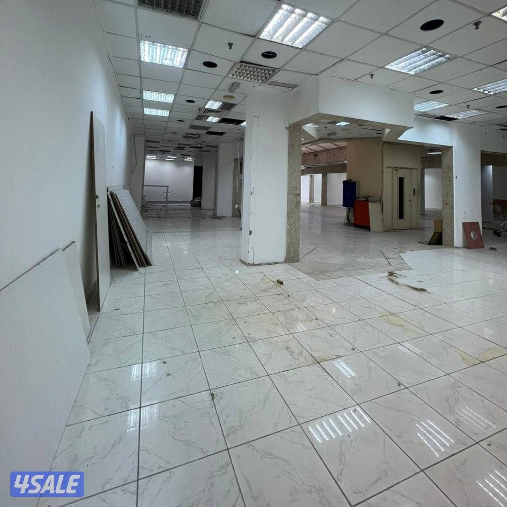 دور كامل سرداب تجاري للإيجار في الفروانية10