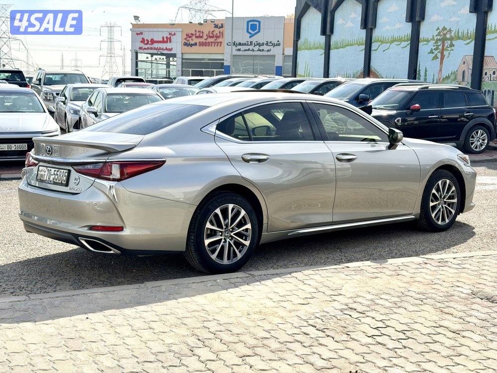 لكزس ES 350 الساير 20232