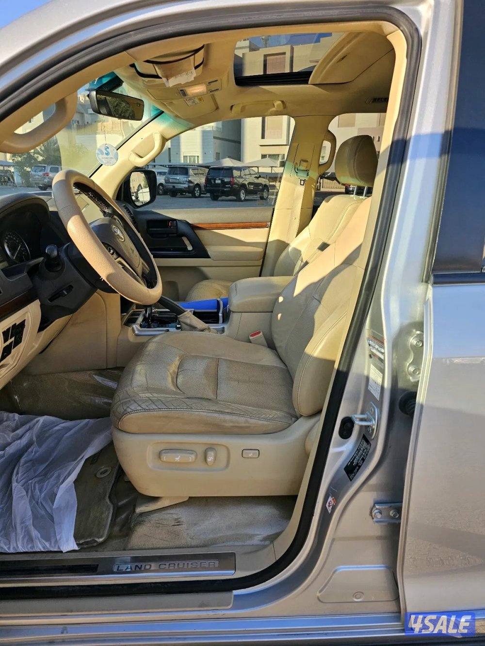 للبيع لاند كروزر GXR0
