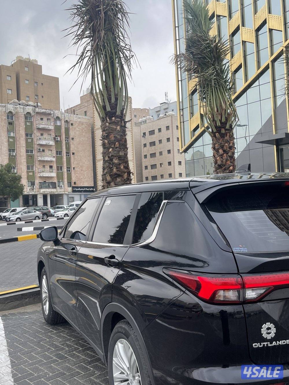 اوتلاندر تحت الكفاله 20281