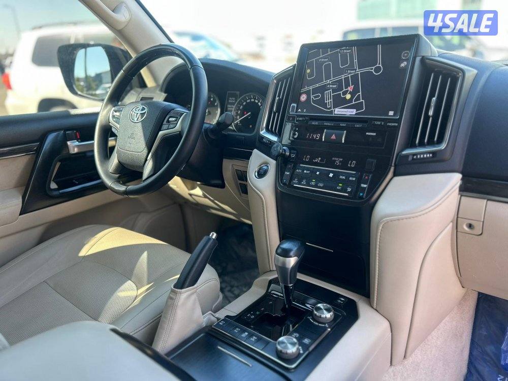 لاند كروزر GX.R-قراند تورينق .V8 موديل 2020 ماشى 138.000 k.m7