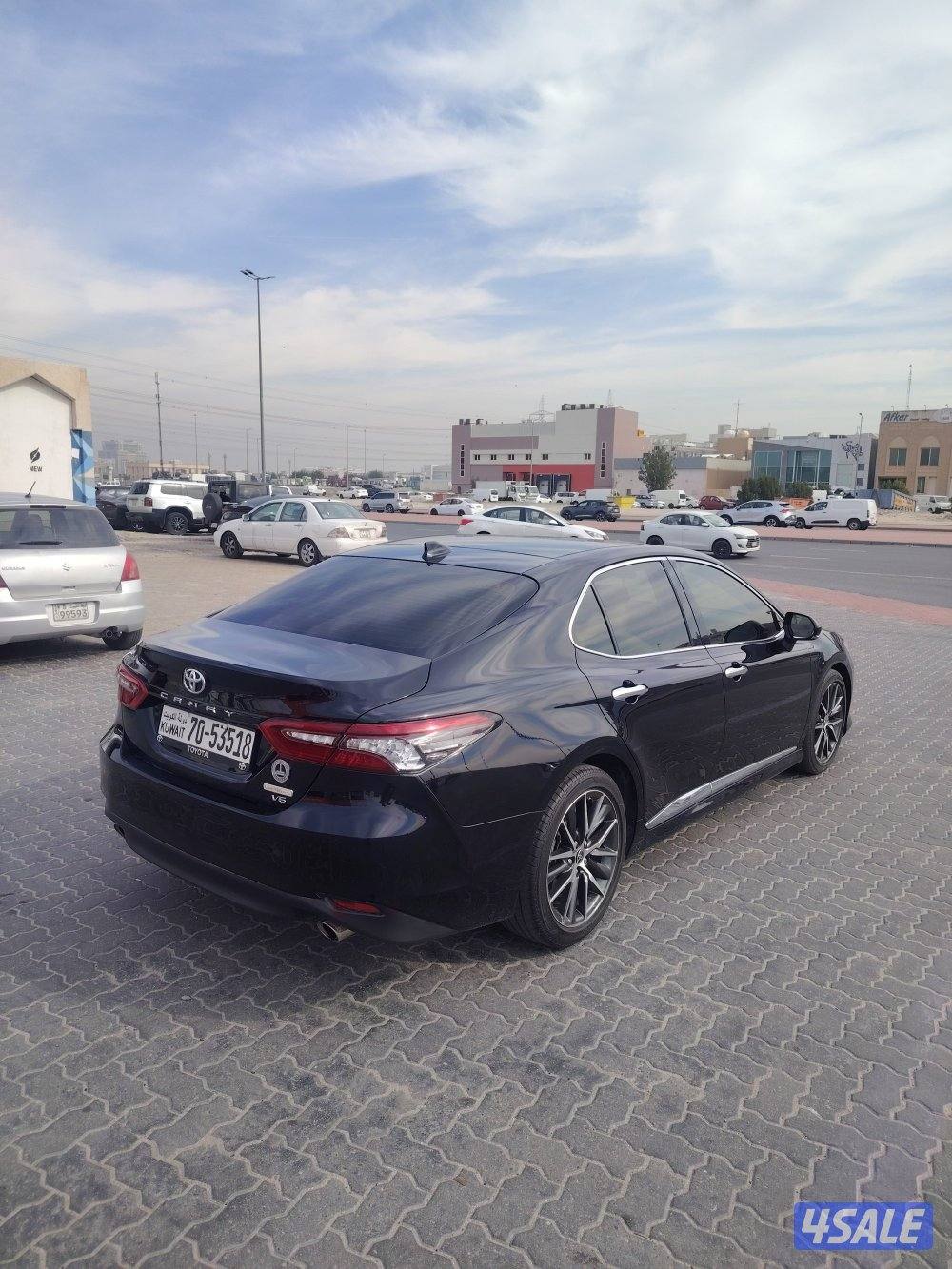 كامري ليمتد ٦سلندر الفل ٢٠٢٣ ماشي٤٨ الف3