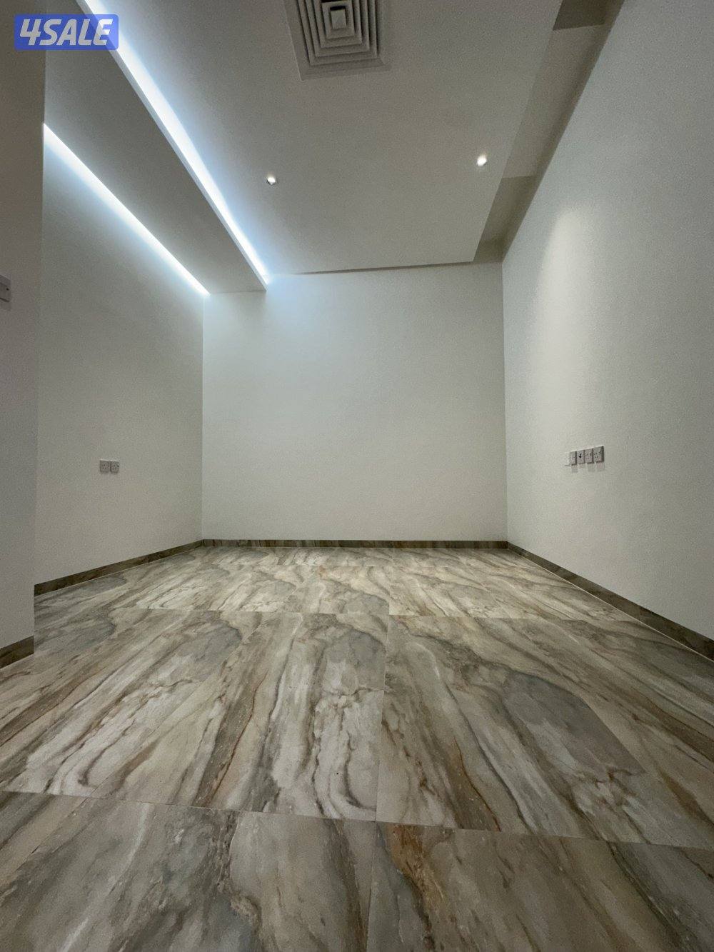 شقه الدعيه اول ساكن تشطيب سوبر ديلوكس المساحة ١٢٠ متر0