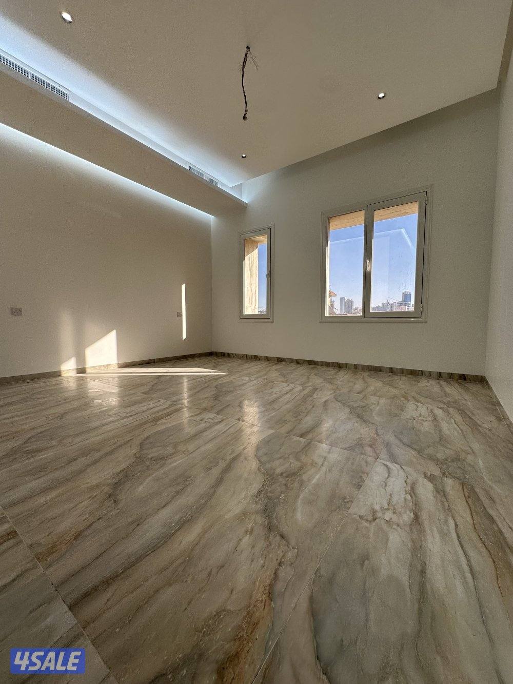 شقه الدعيه اول ساكن تشطيب سوبر ديلوكس المساحة ١٢٠ متر2