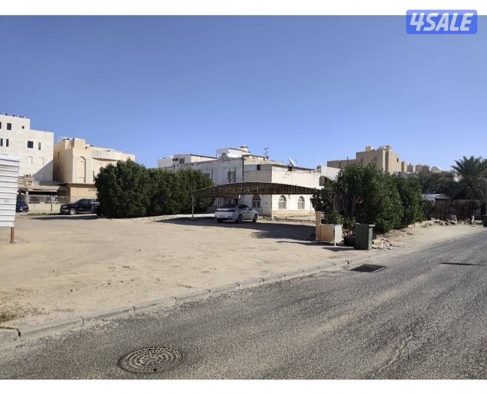 للبيع بيت هدام في الرقه0