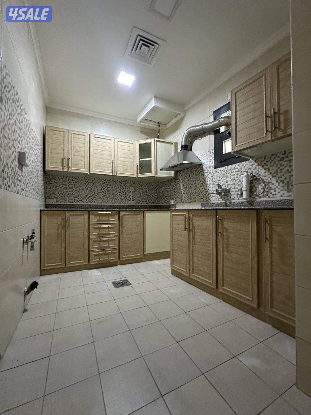 دوبلكس في صباح السالم مساحة ٢٠٠ متر4