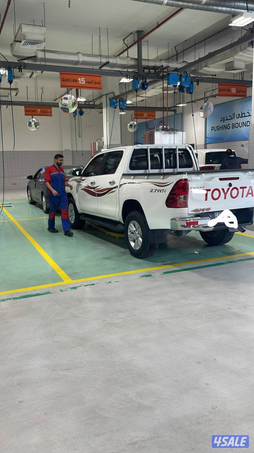 للبيع هايلكس موديل 2020  شرط الفحص صبغ الوكالة ماشي 55 لف2