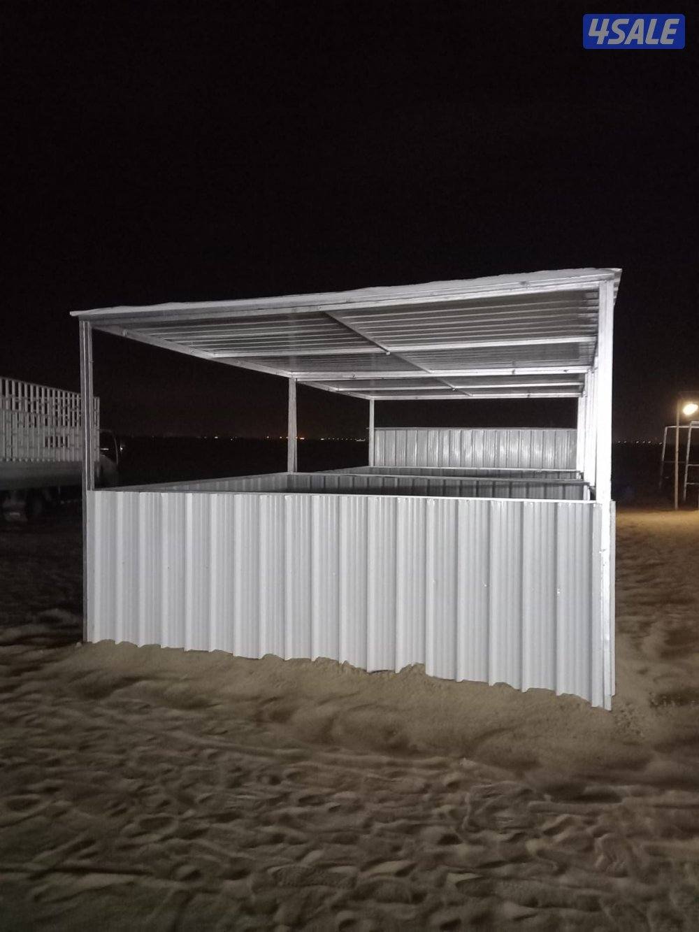 للبيع بناجر خيل صيفيه + بواديك ومخازن علف وغرف حراّس2