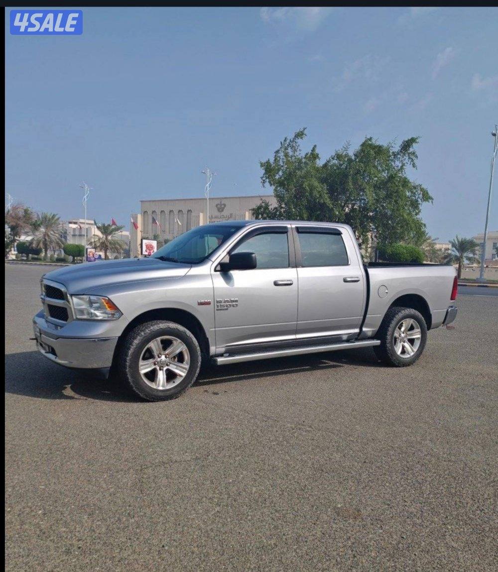 للبيع دوج رام slt دبل قير0