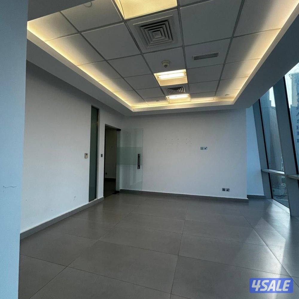 دور تجاري كامل مع فترة سماح للإيجار في القبلة0