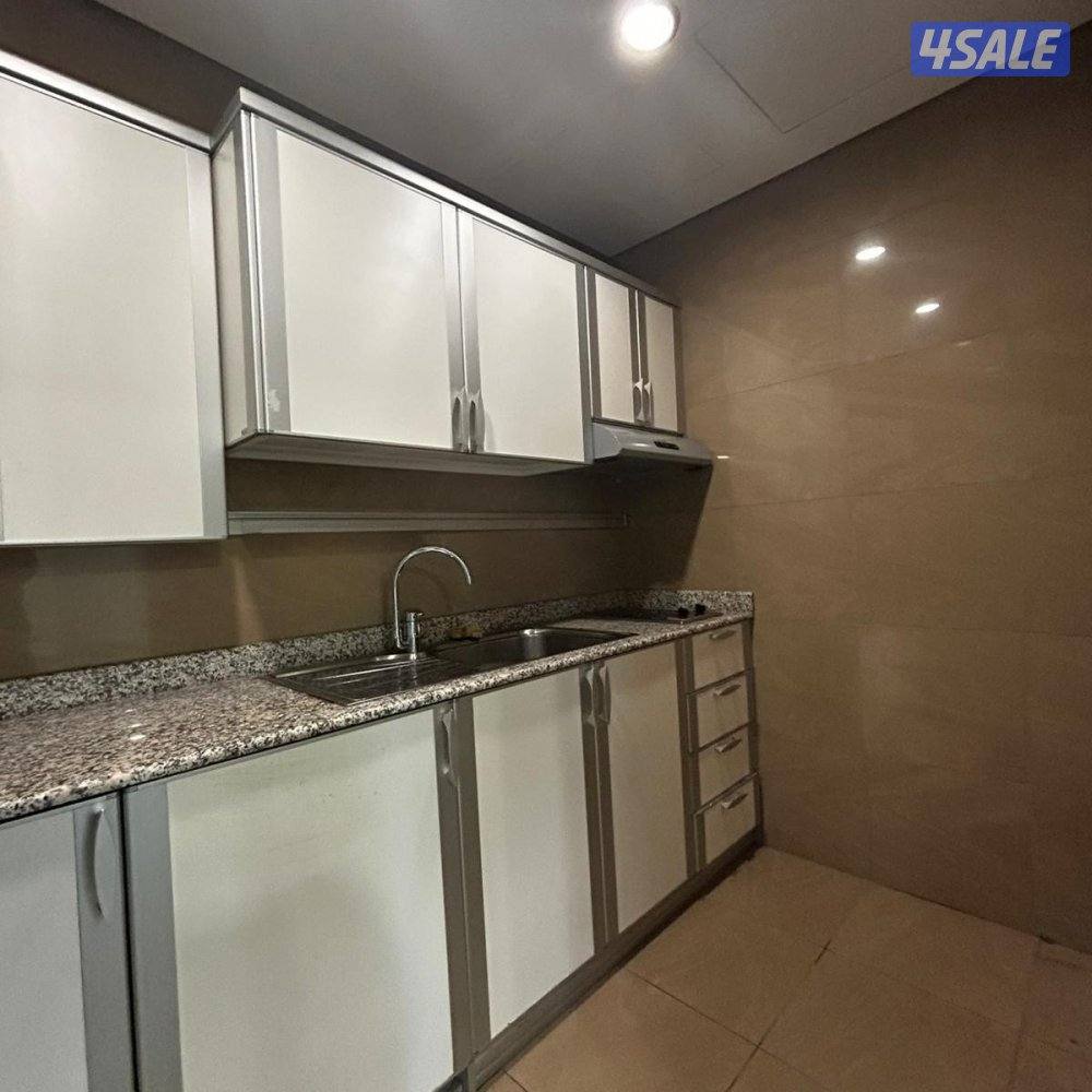 دور تجاري كامل مع فترة سماح للإيجار في القبلة13