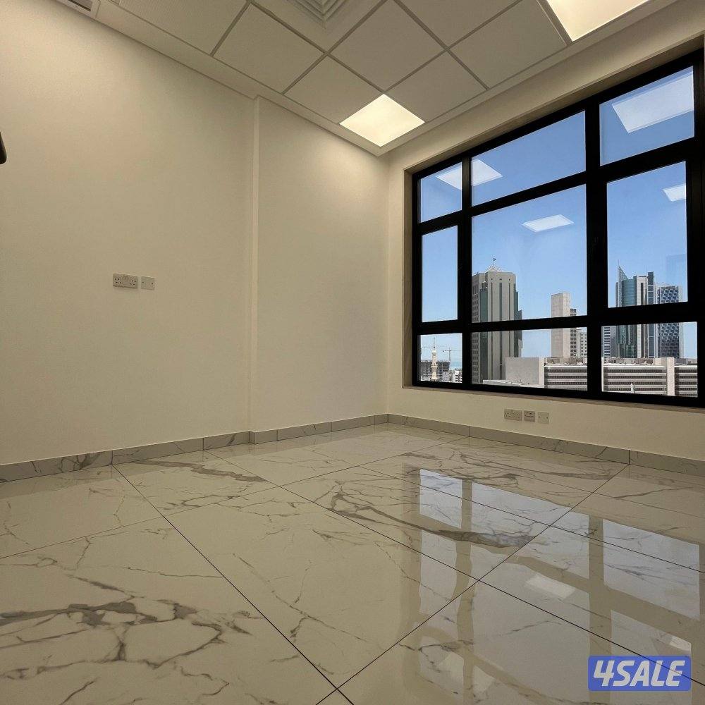 مكتب مع فترة سماح للإيجار أول مستأجر في القبلة قطعة 131