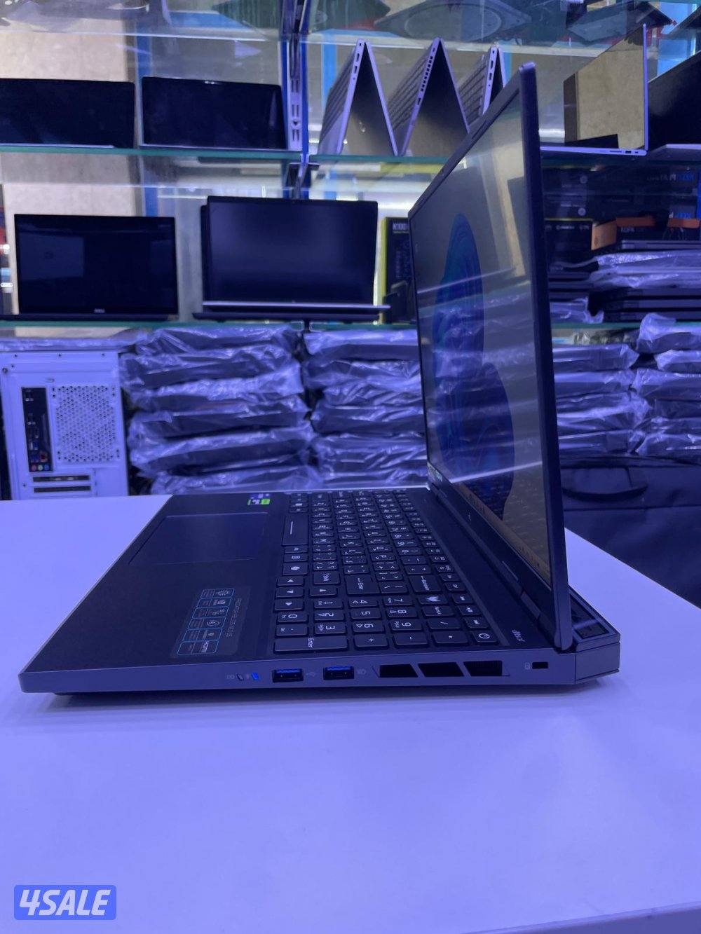 للبيع لابتوب Gaming قوي جدًا
Acer Predator Helios Neo 16
ا8