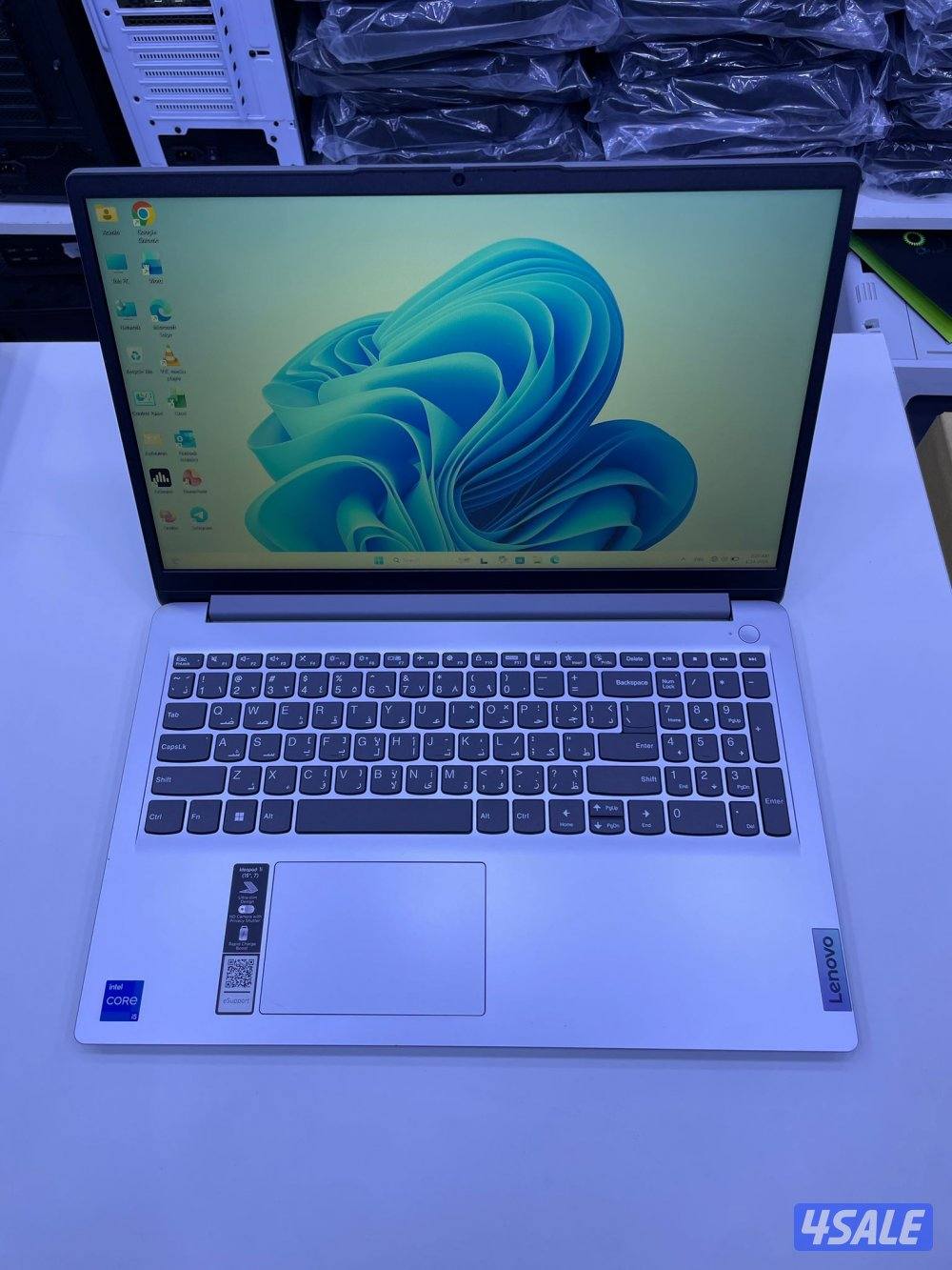 للبيع – Lenovo IdeaPad 1i
المعالج: Intel Core i5-1235U1