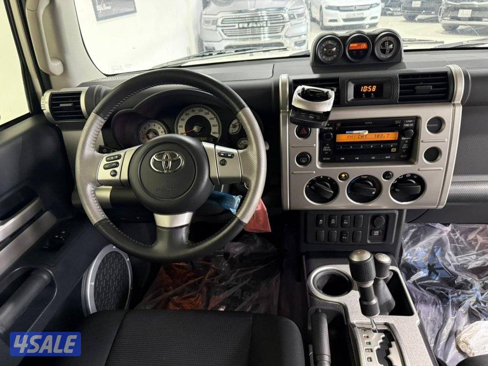 Toyota FJ Cruiser 20229