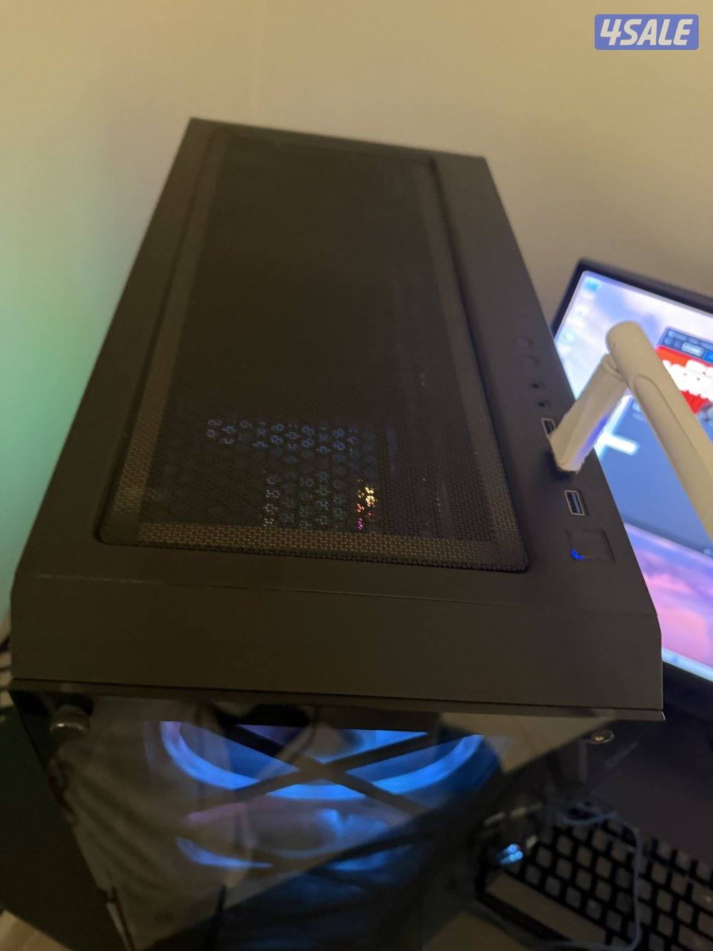 للبيع بي سي قوي ونظيف3