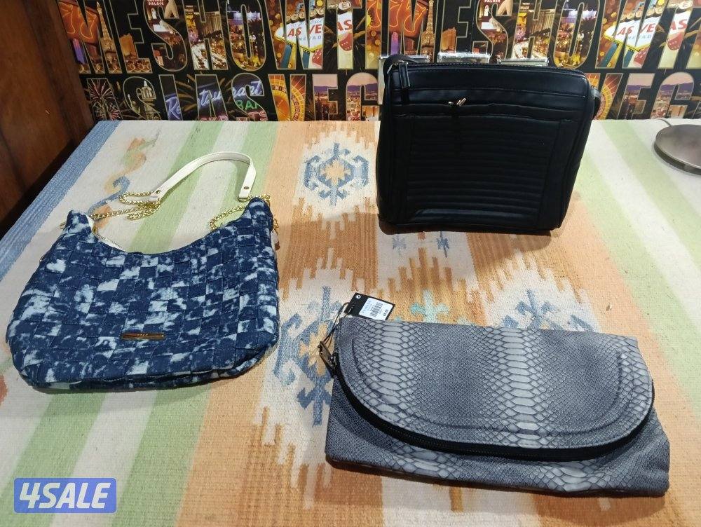 مجموعة متفرقات وديكوربحالة ممتازة4