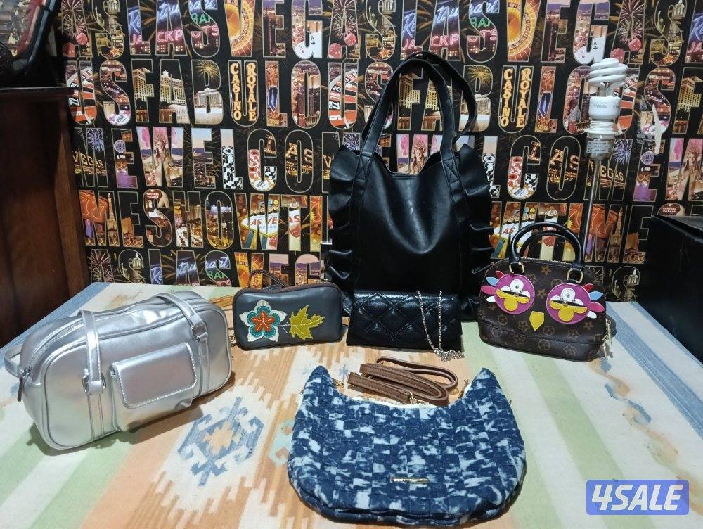 مجموعة متفرقات وديكوربحالة ممتازة5