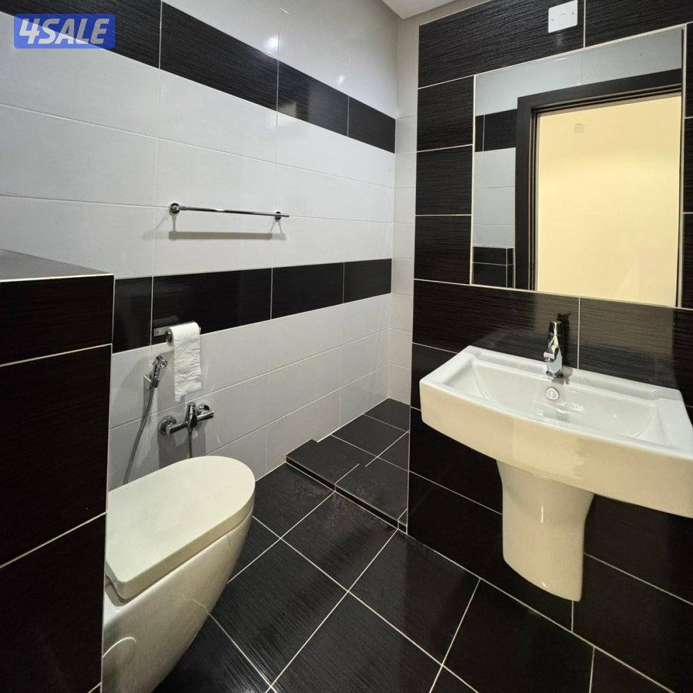 تريبلكس 3 أدوار للإيجار في سلوى10