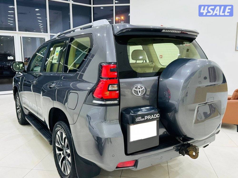 للبيع تويوتا برادو V6  TX-L موديل 2022 اعلى فئة2