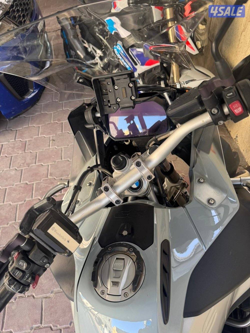 للبيع سيكل بي ام دبليو جي اس 1250 ار موديل 20204