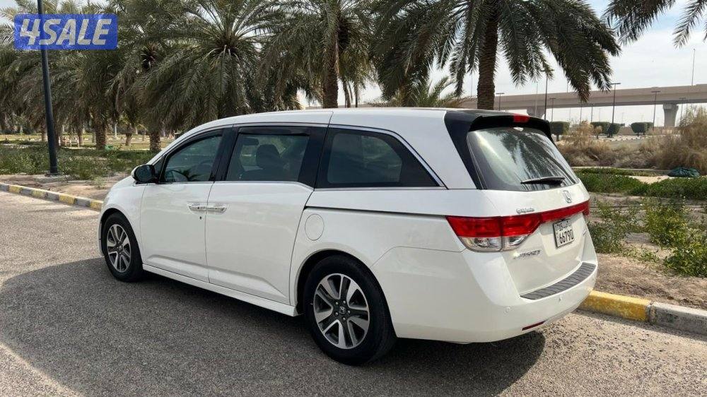 هوندا اوديسي العائليه 2016 نظيفه جدا كامل المواصفات شرط الفحص2