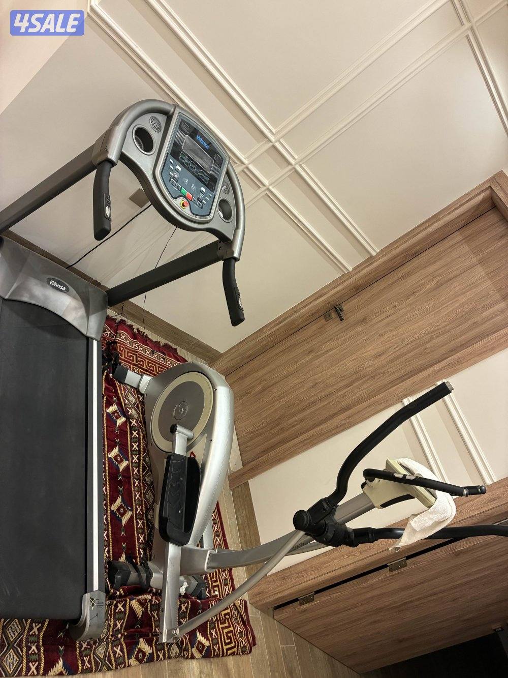 للبيع جهازين قاري ومشي0