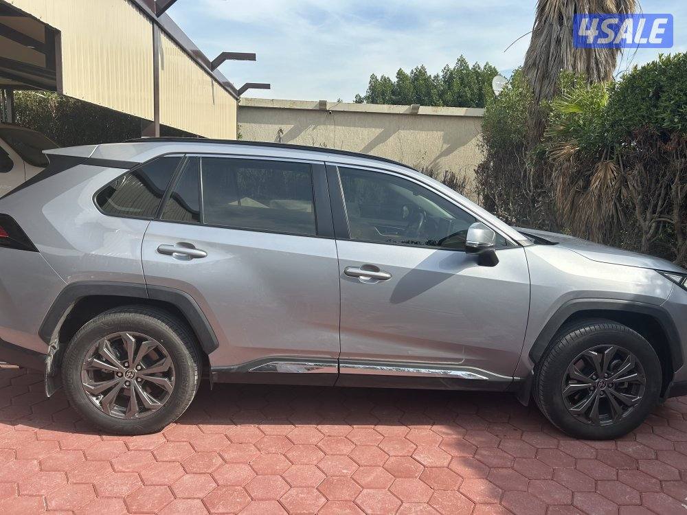 للبيع راف 4 20251