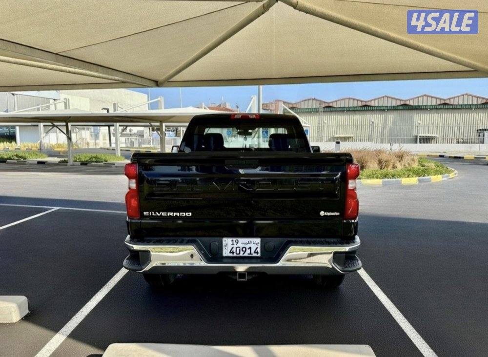 وانيت شيفرولية سيلفرادو - الموديل:2020 - العداد:1815
