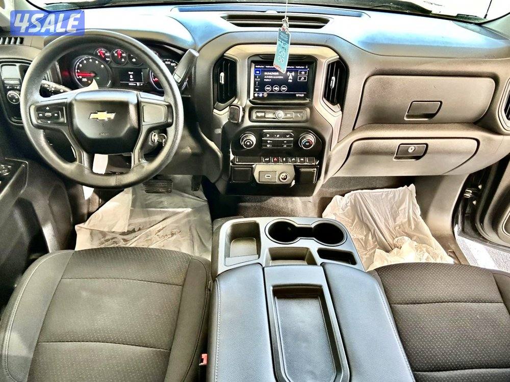 وانيت شيفرولية سيلفرادو - الموديل:2020 - العداد:18111