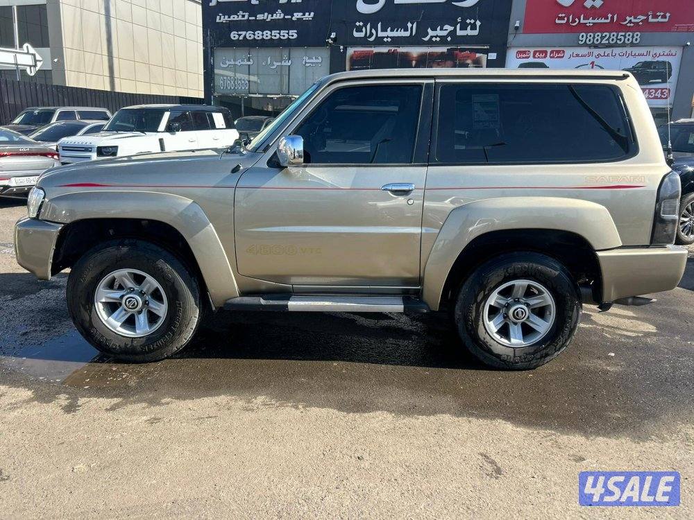 نيسان باترول سفارى موديل 2016 ماشى 300.000 k.m  وارد الخليج .3