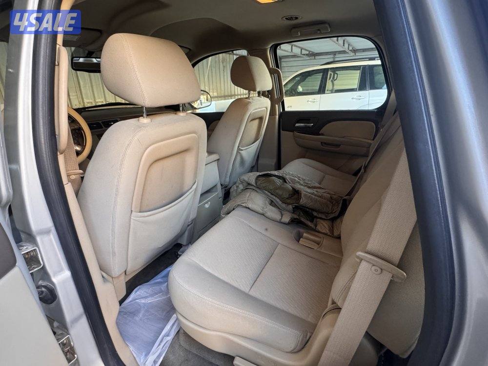 يوكن 2010 بحالة ممتازة7