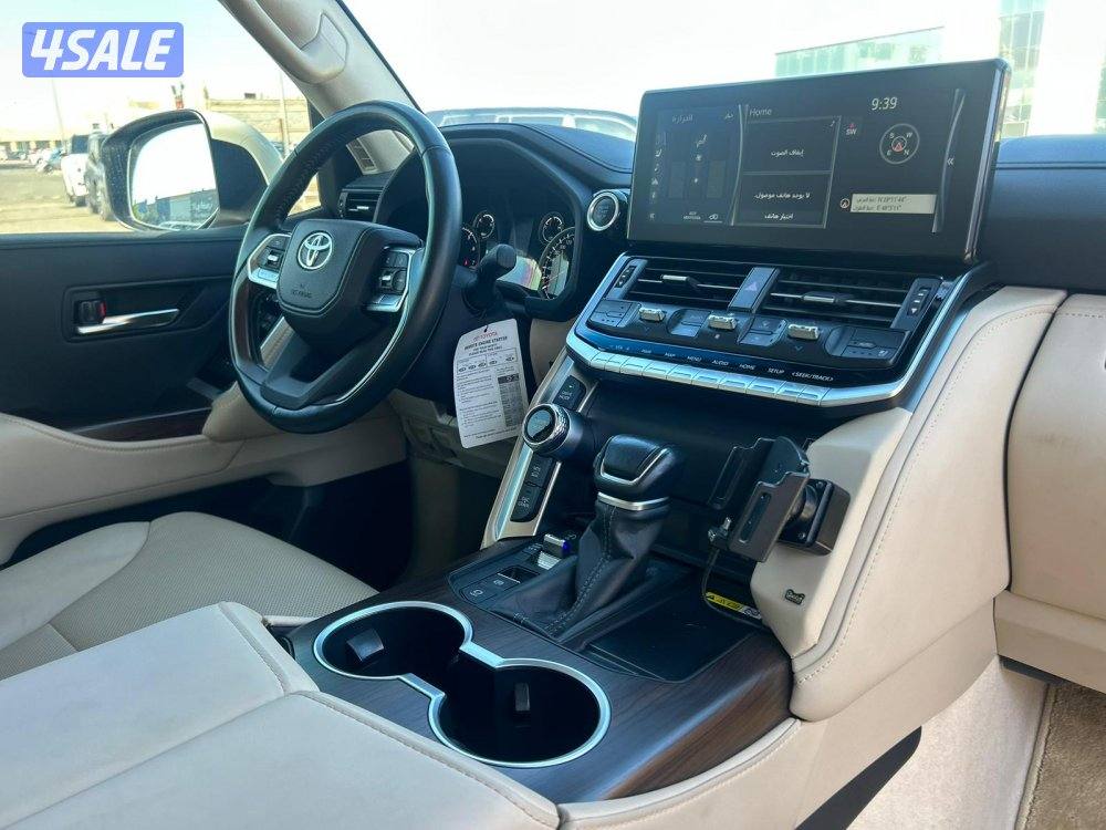 تويوتا لاند كروزر GX.R AEROs  twin turbo.V6 موديل 2023 ماشى 44.000 k.m7