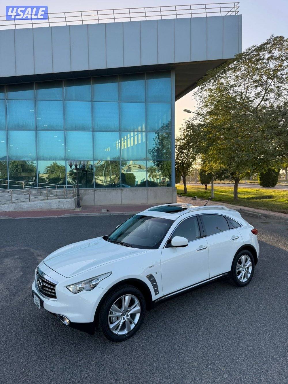 Qx70 موديل 2014 صبغ الوكاله ماشي 140الف فقط المالك الاول بحاله الوكاله5