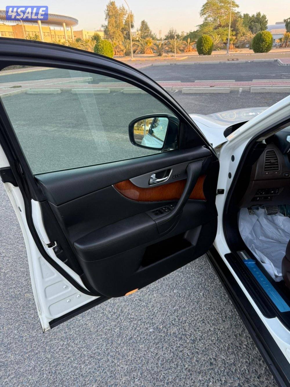 Qx70 موديل 2014 صبغ الوكاله ماشي 140الف فقط المالك الاول بحاله الوكاله7