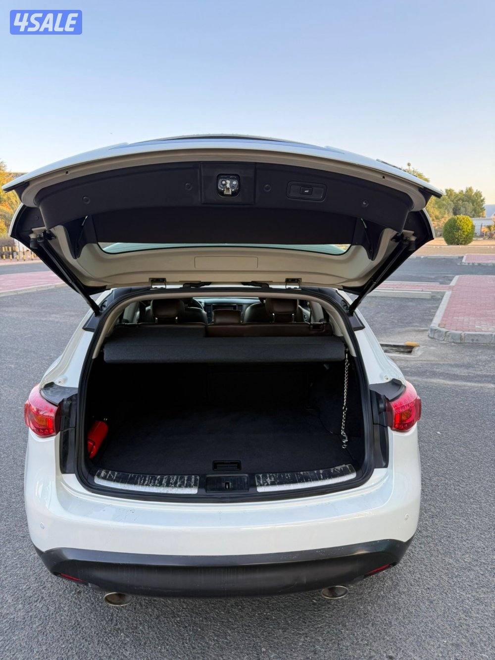 Qx70 موديل 2014 صبغ الوكاله ماشي 140الف فقط المالك الاول بحاله الوكاله13