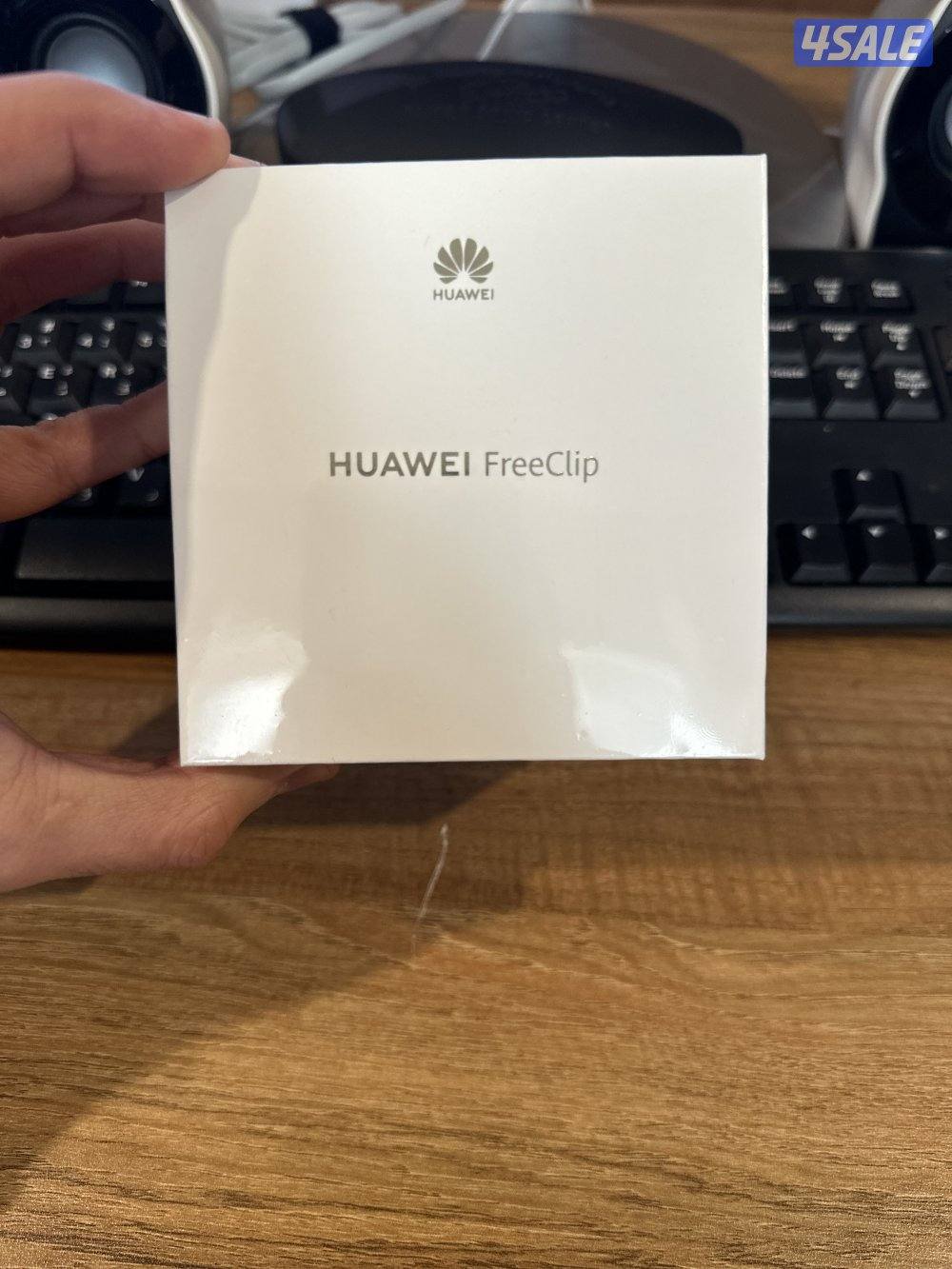 Huawei FreeClip Earbuds - (old Model) - New inside box -  Black Color0