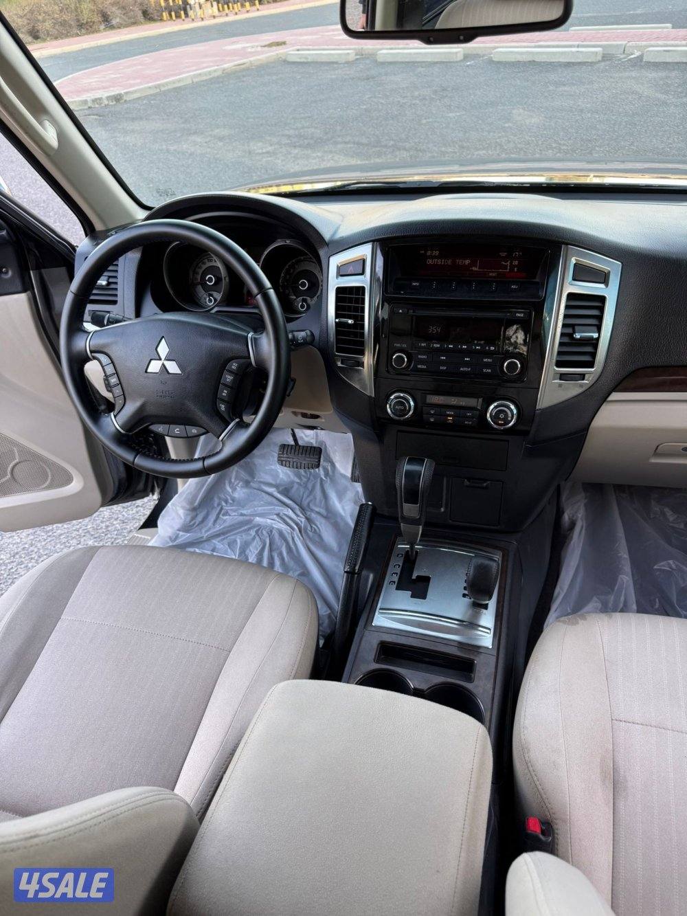 باجيرو 2022 قمه بالنظافه بحاله الوكاله شرط الفحص الكامل مكينه 35009