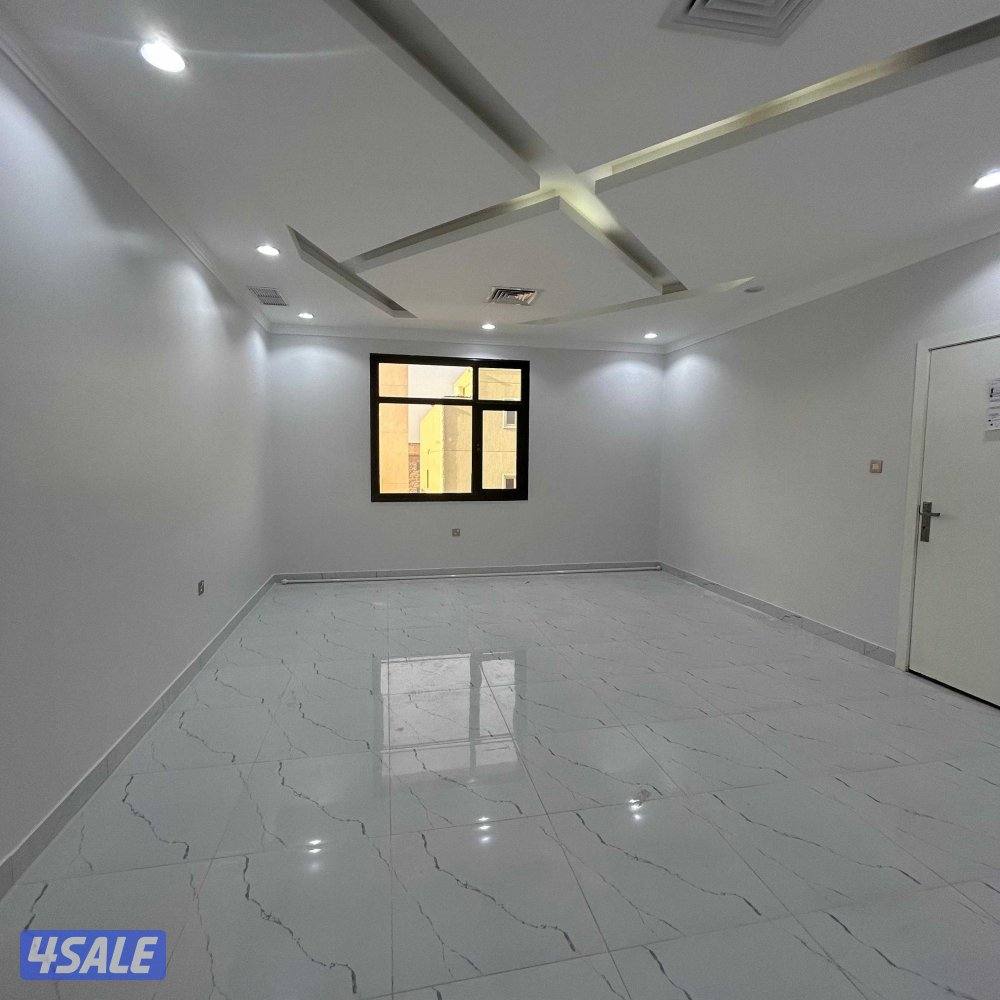 شقة سكنية للإيجار في الأندلس قطعة 30