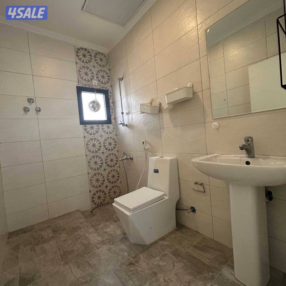 شقة سكنية للإيجار في الأندلس قطعة 35