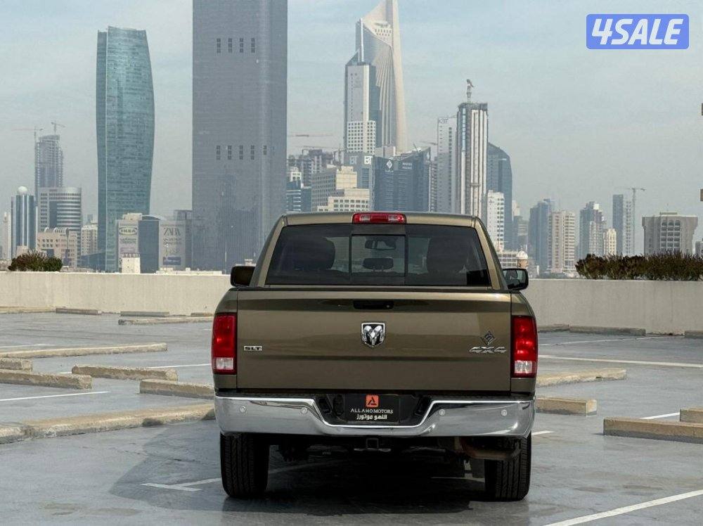 رامHEMI 5.7 SLT BOX موديل2015 عداد75الف وارد الملا سيرفس منتظم2