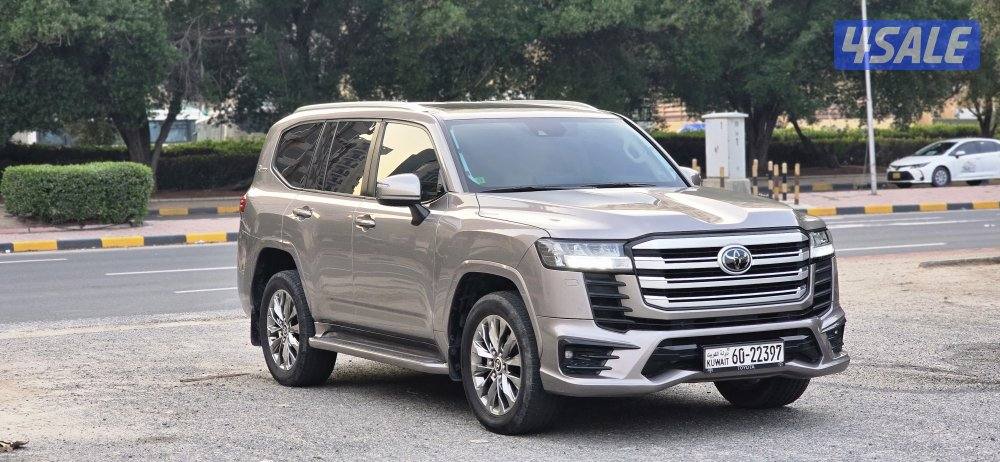 لاندكروز ايرو اس تون تيربو موديل 2022 وكاله بيعه سريعه1