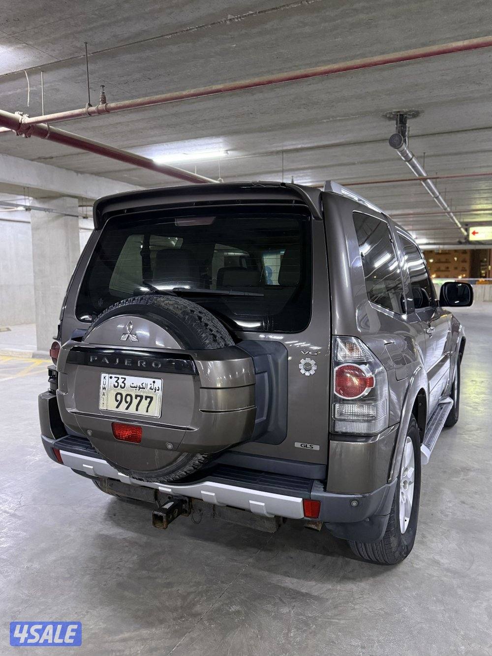 باجيرو 2009 GLS صبغة الوكالة باب واحد4