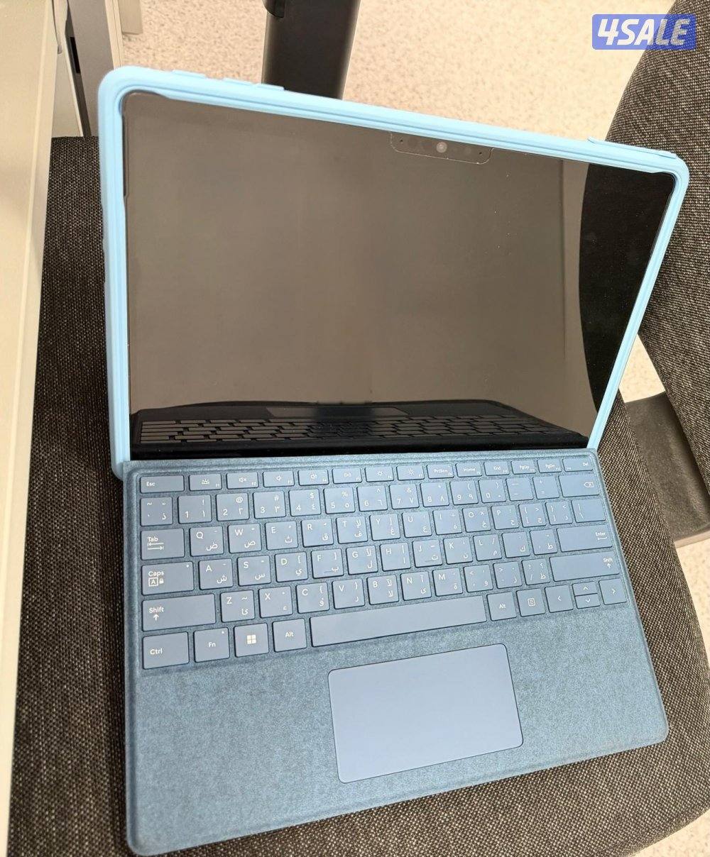Microsoft surface مع كيبور وقلم وحمايه كامله3
