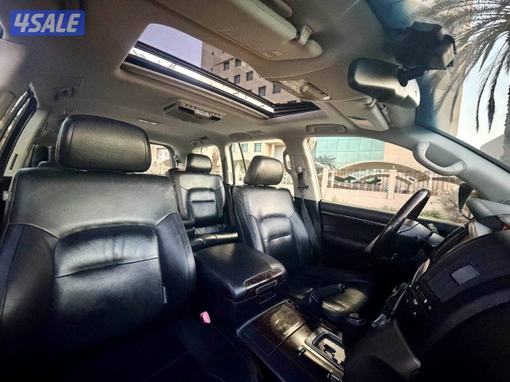 للبيع لاند كروزر موديل ٢٠١١ عداد ١٨١13