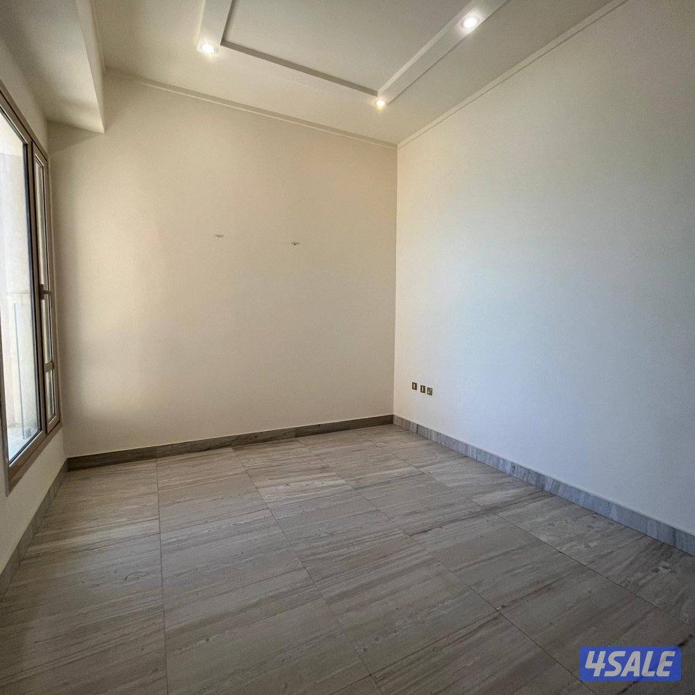 دور كامل إطلالة بحرية للإيجار في الشعب البحري قطعة 8 .4