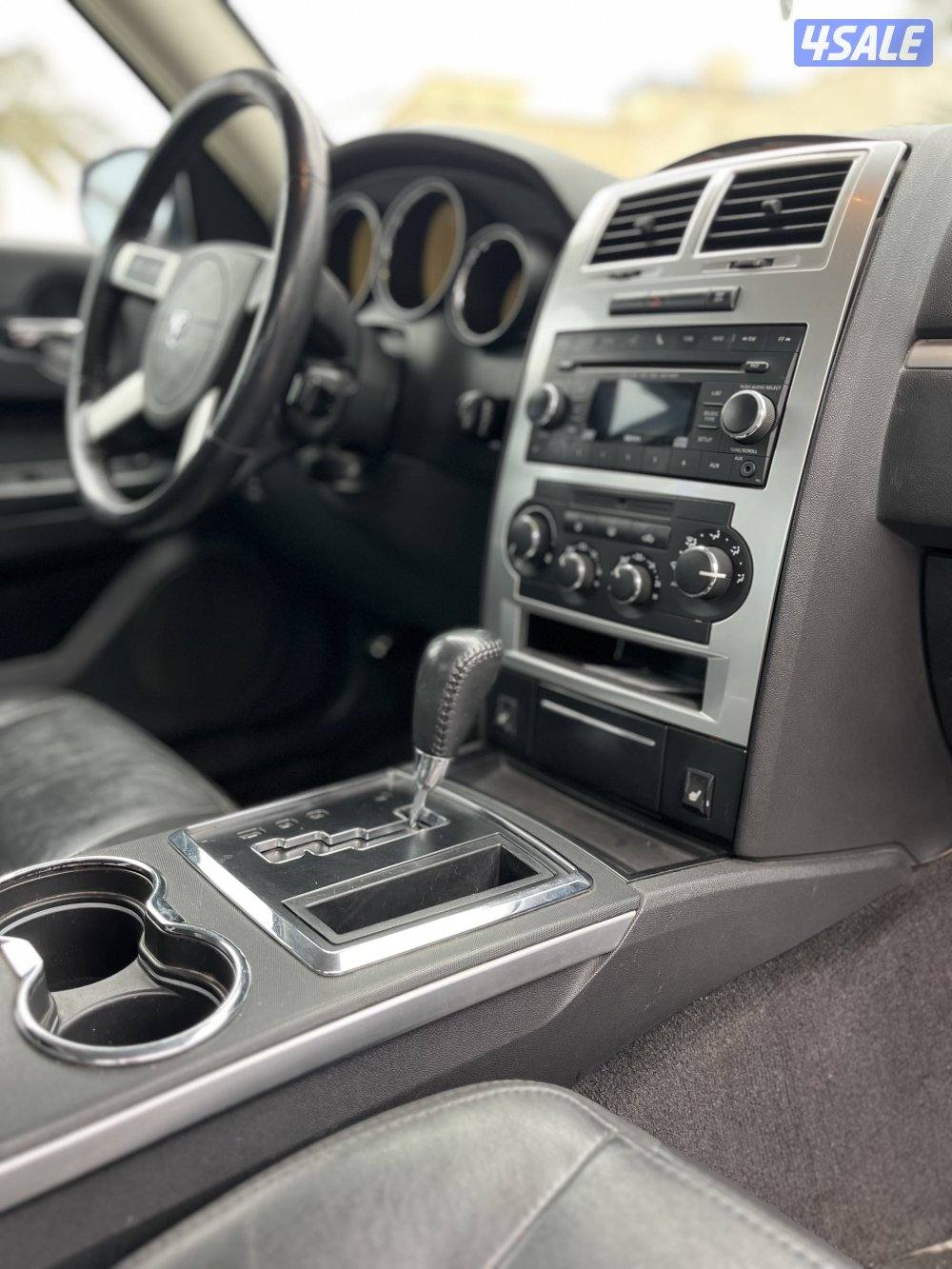 للبيع دوج تشارجر موديل 201012