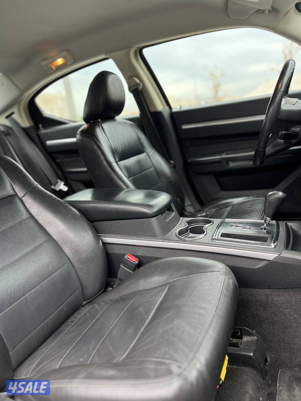 للبيع دوج تشارجر موديل 201013