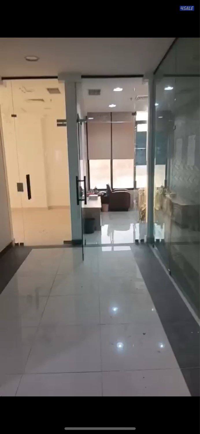 مكتب للاجار في خيران1