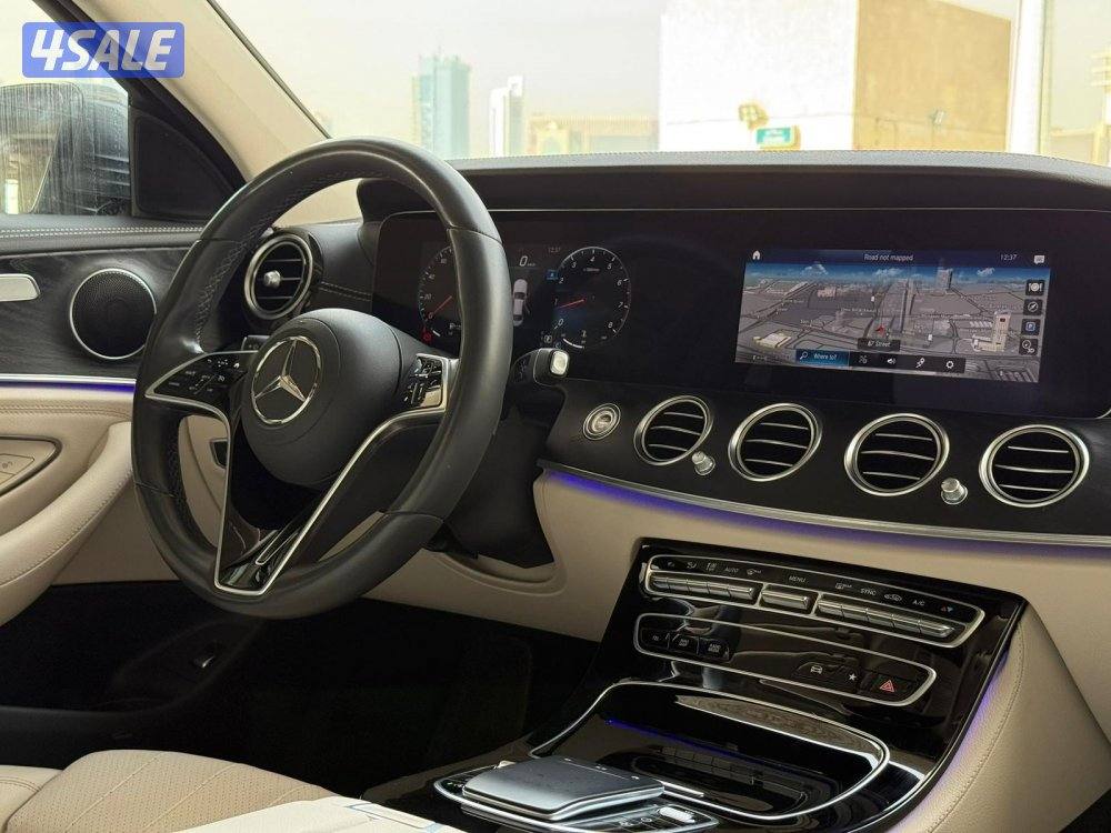 مرسيدسE200 مو2022 عداد57الف وارد الملا سيرفس منتظم8